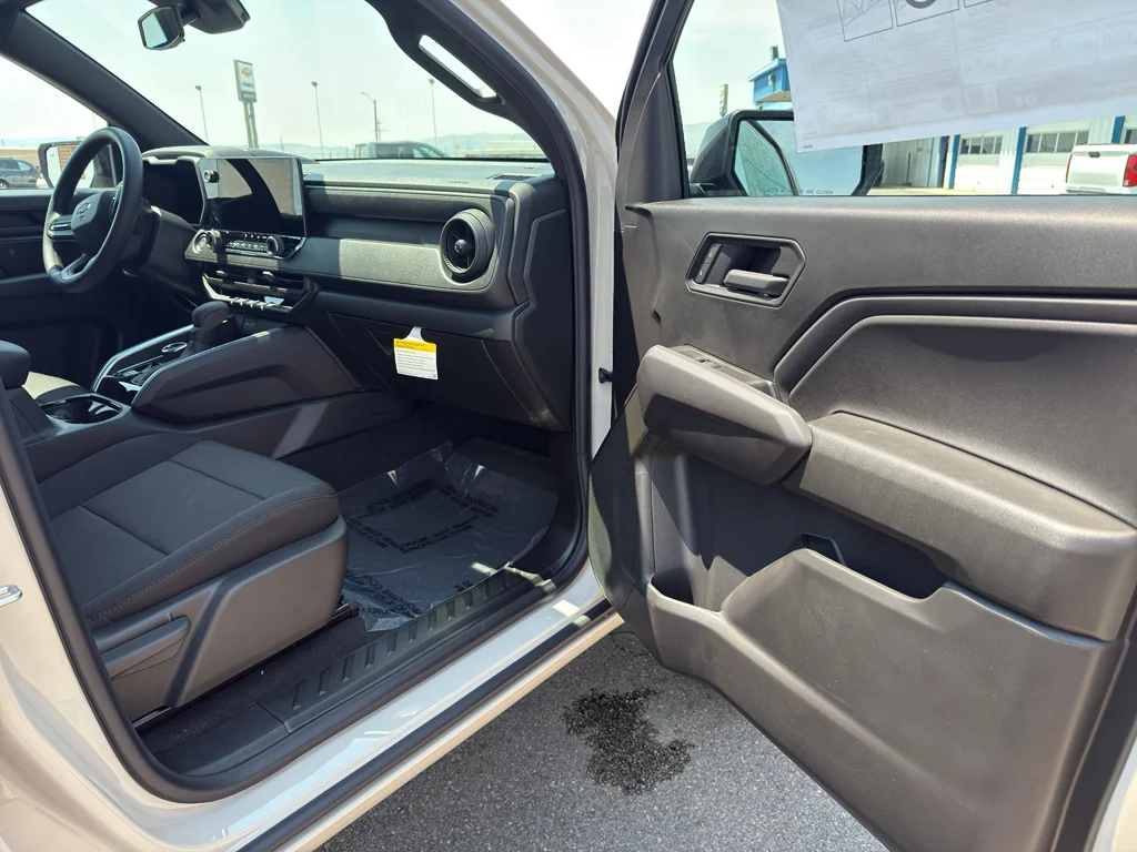 New 2026 White Sands Chevrolet Trail Boss image 18