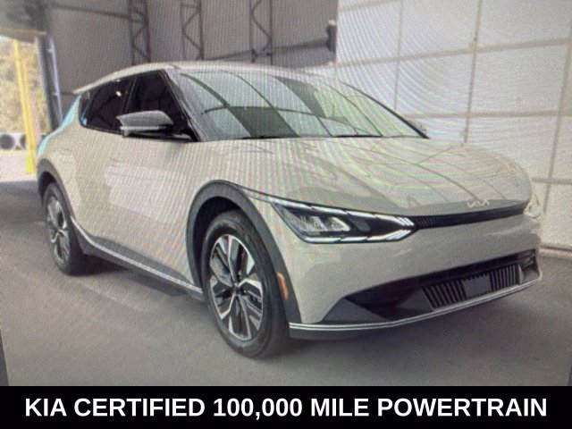 Used 2024  Kia Light image 5