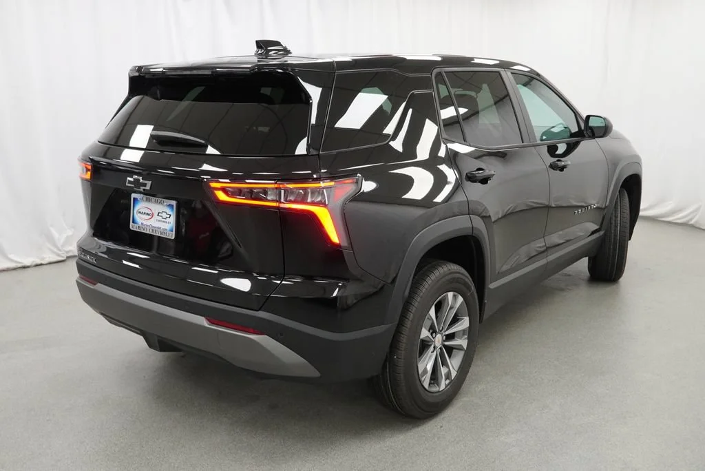 New 2027 Mosaic Black Metallic Chevrolet LT image 3