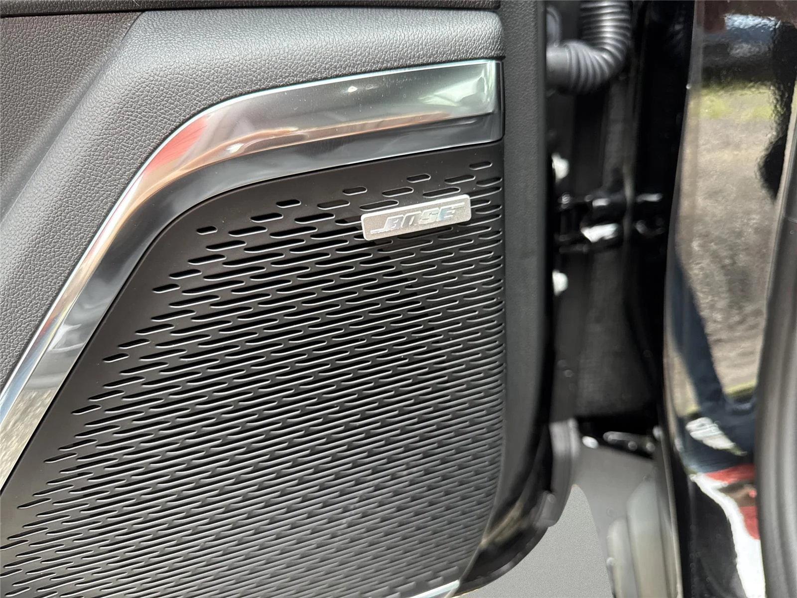 New 2026 Ebony Twilight Metallic GMC Elevation image 29