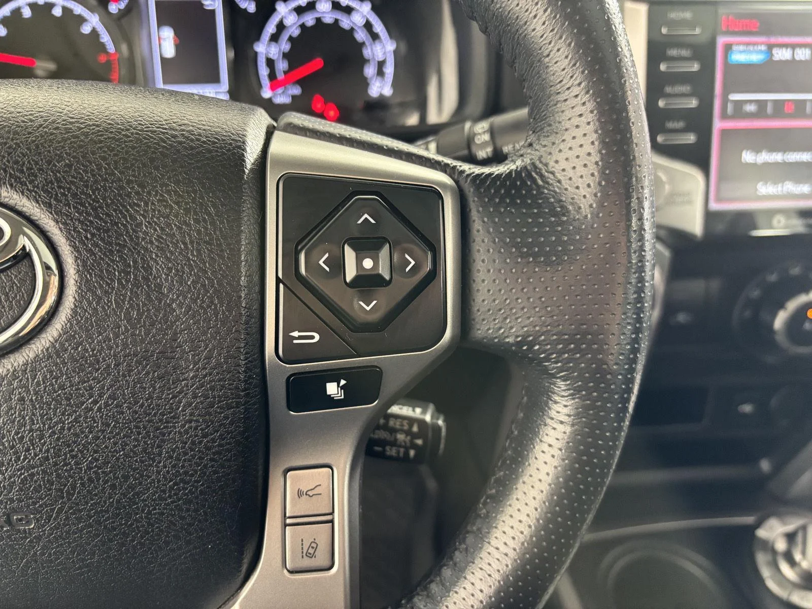 Used 2023 Magnetic Gray Metallic Toyota SR5 Premium image 26