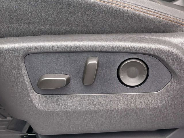 2026 GMC Sierra 2500HD AT4 - Photo 20