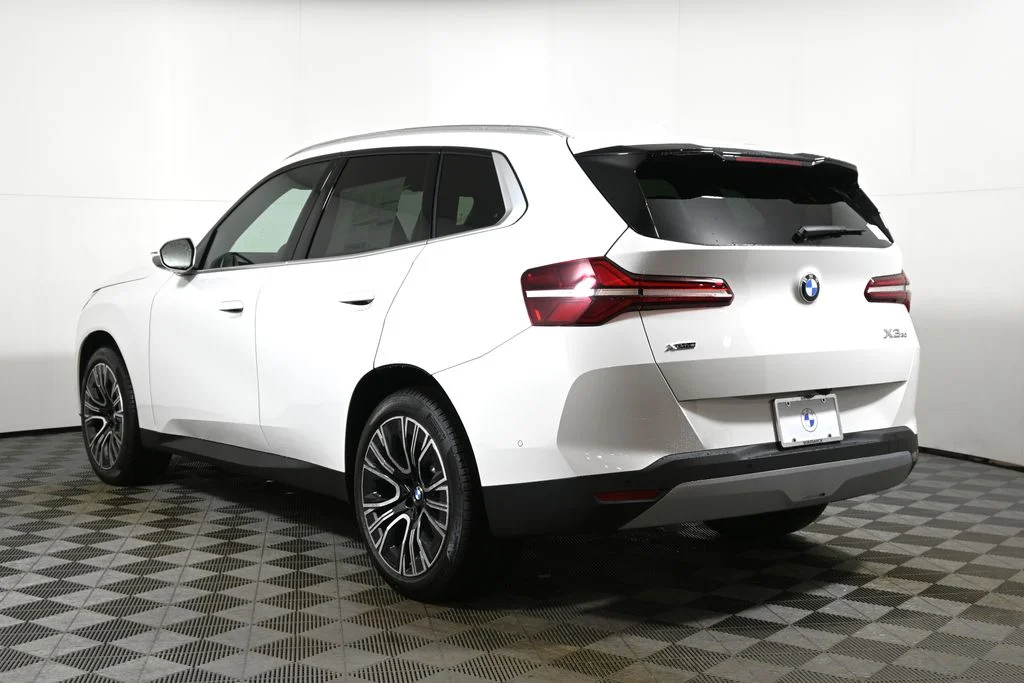 Used 2026 White BMW 30 xDrive image 5