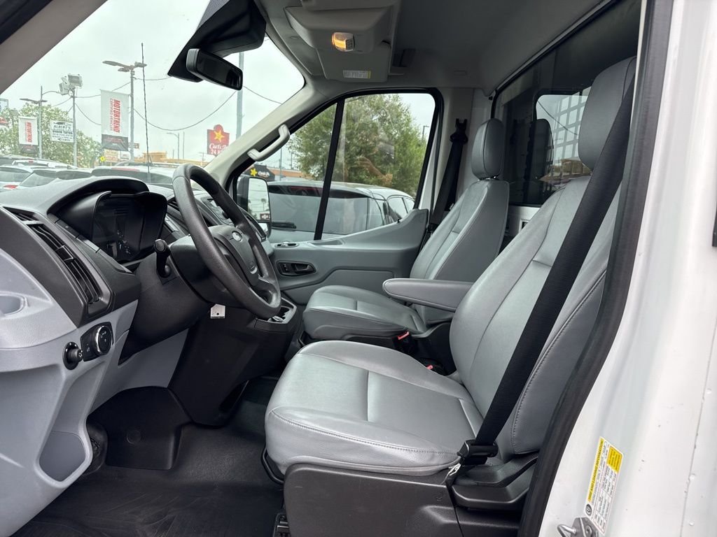 2019 Ford Transit Chassis Cab Base - Photo 7