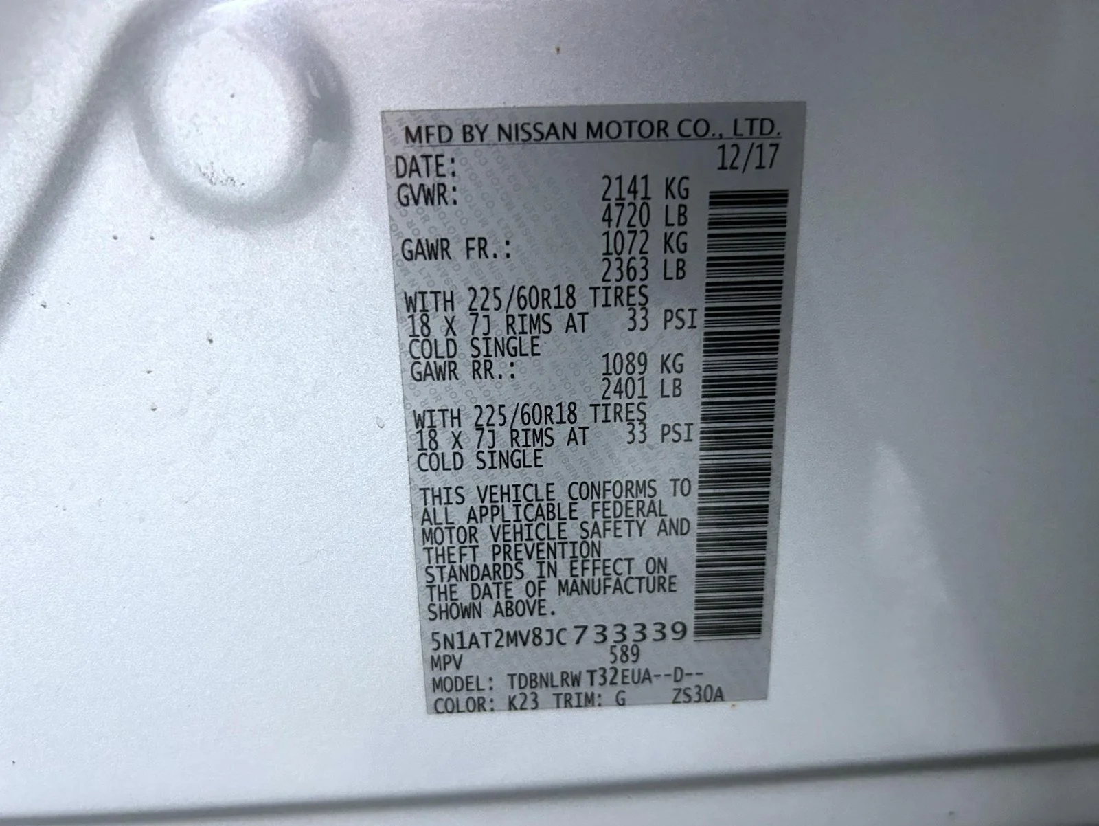 Used 2018 Silver Nissan SL image 25