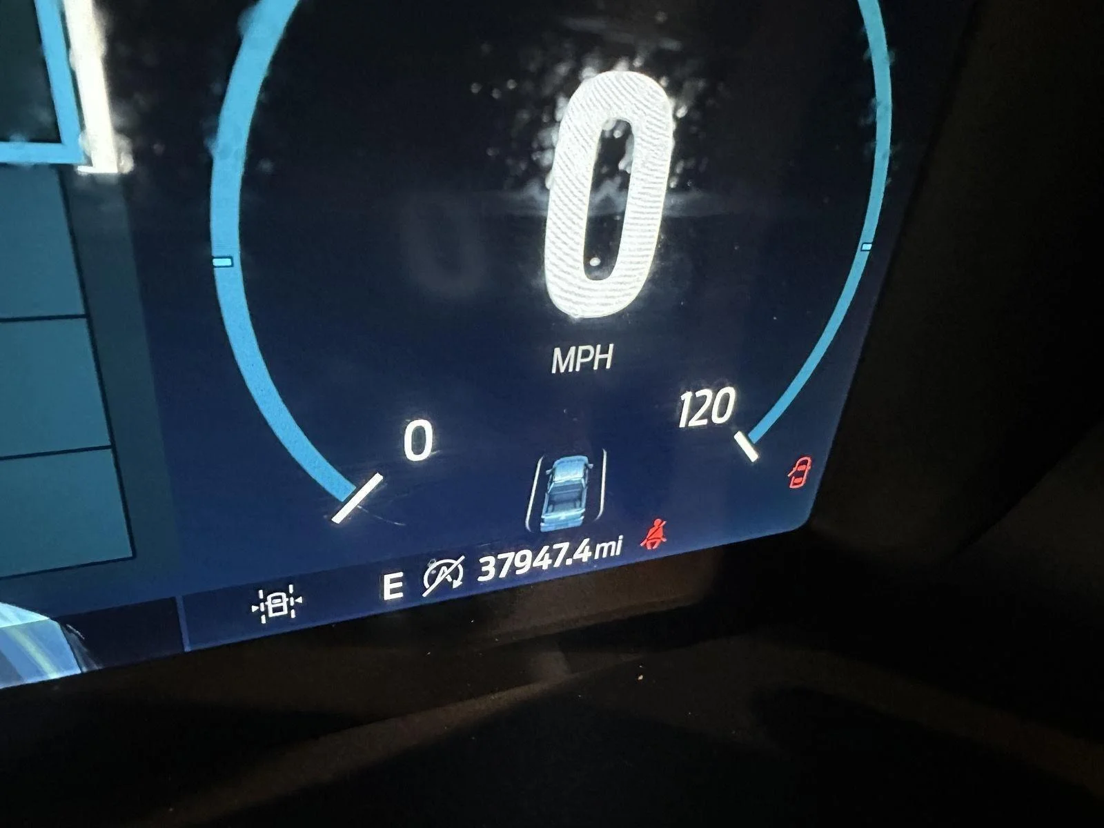 Used 2023 Bronze Ford XL image 11