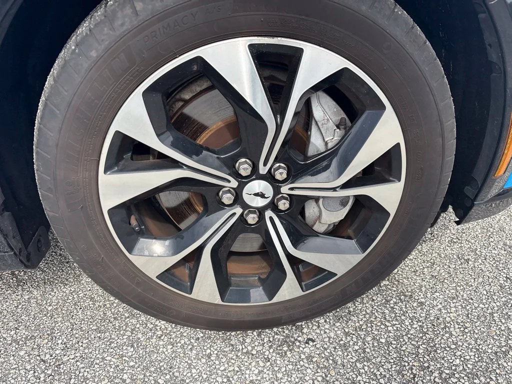 Used 2023 Blue Ford Premium image 14
