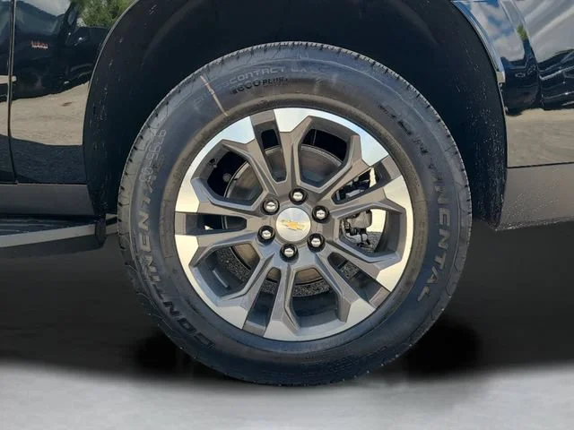 New 2026 Black Chevrolet LT image 37