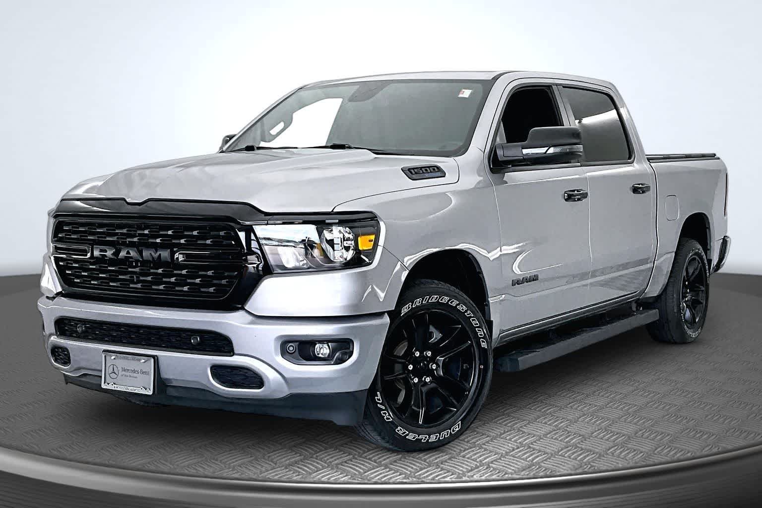 2024 RAM 1500 Big Horn/Lone Star 4x4 Crew Cab 5'7's photo