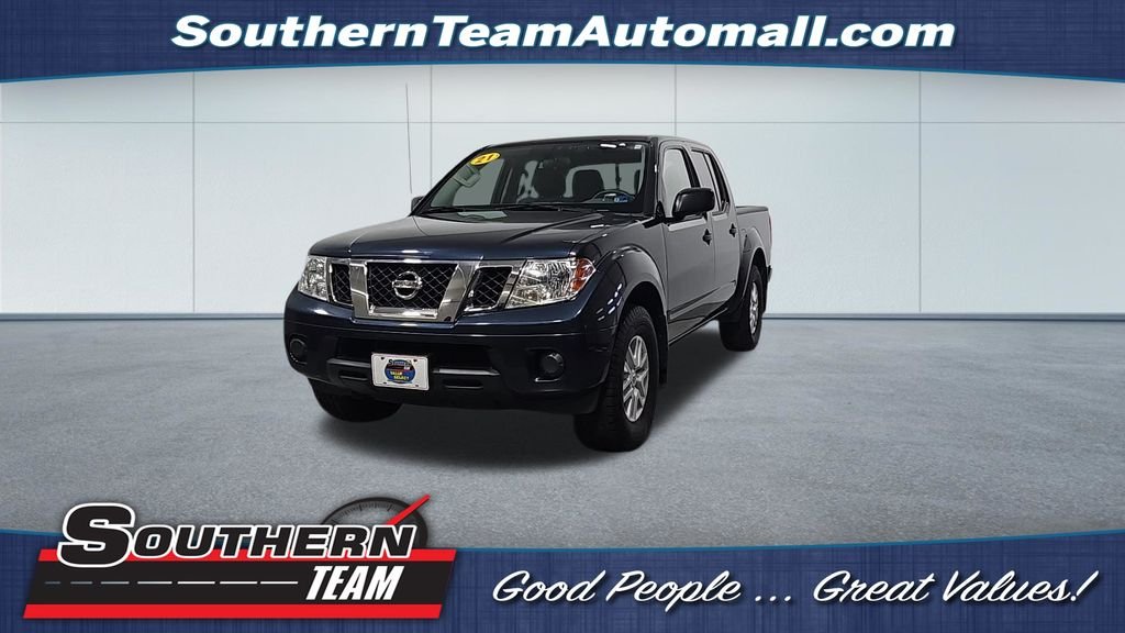 2021 Nissan Frontier SV Crew Cab 4X4 SWB's photo