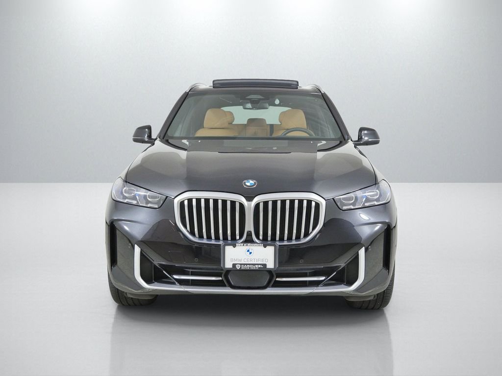 Certified Used 2024 Black Sapphire Metallic BMW xDrive40i image 3