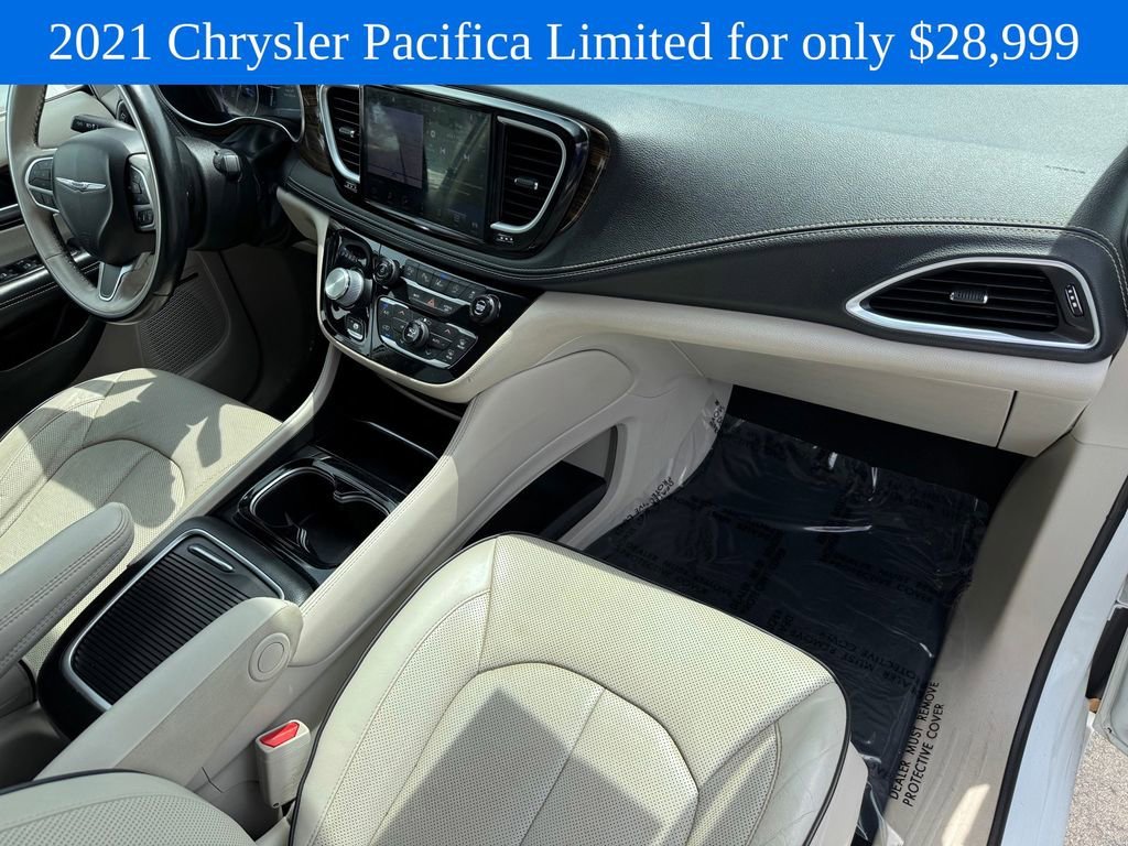Used 2021 White Chrysler Limited image 8
