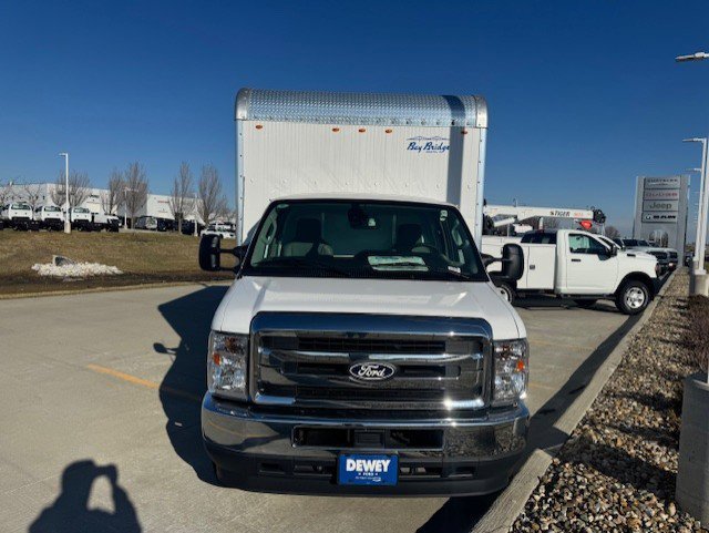 2026 Ford E-Series Cutaway Base