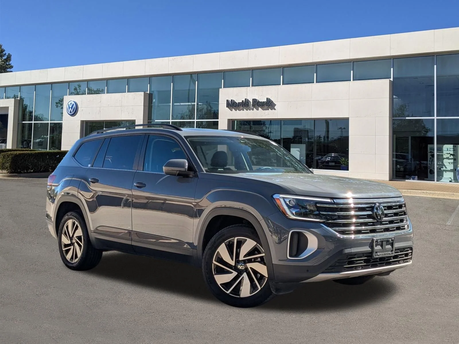 2026 Volkswagen Atlas 2.0T SE w/Tech's photo