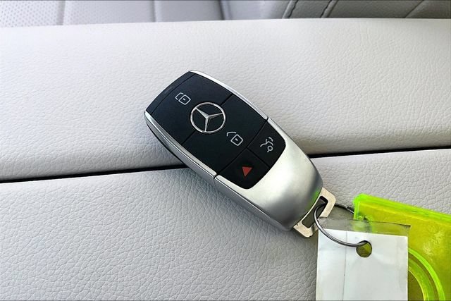 Certified Used 2026 Gray Mercedes-Benz GLE 350 image 31
