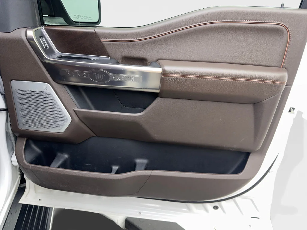 Used 2023  Ford King Ranch image 51