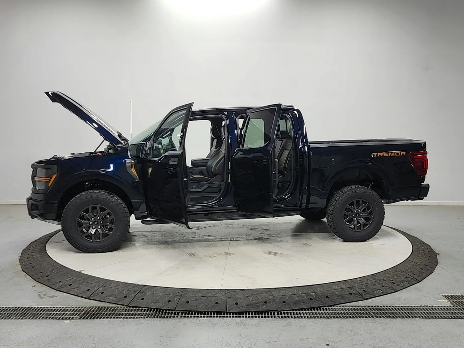 New 2026 Blue Ford Tremor image 12