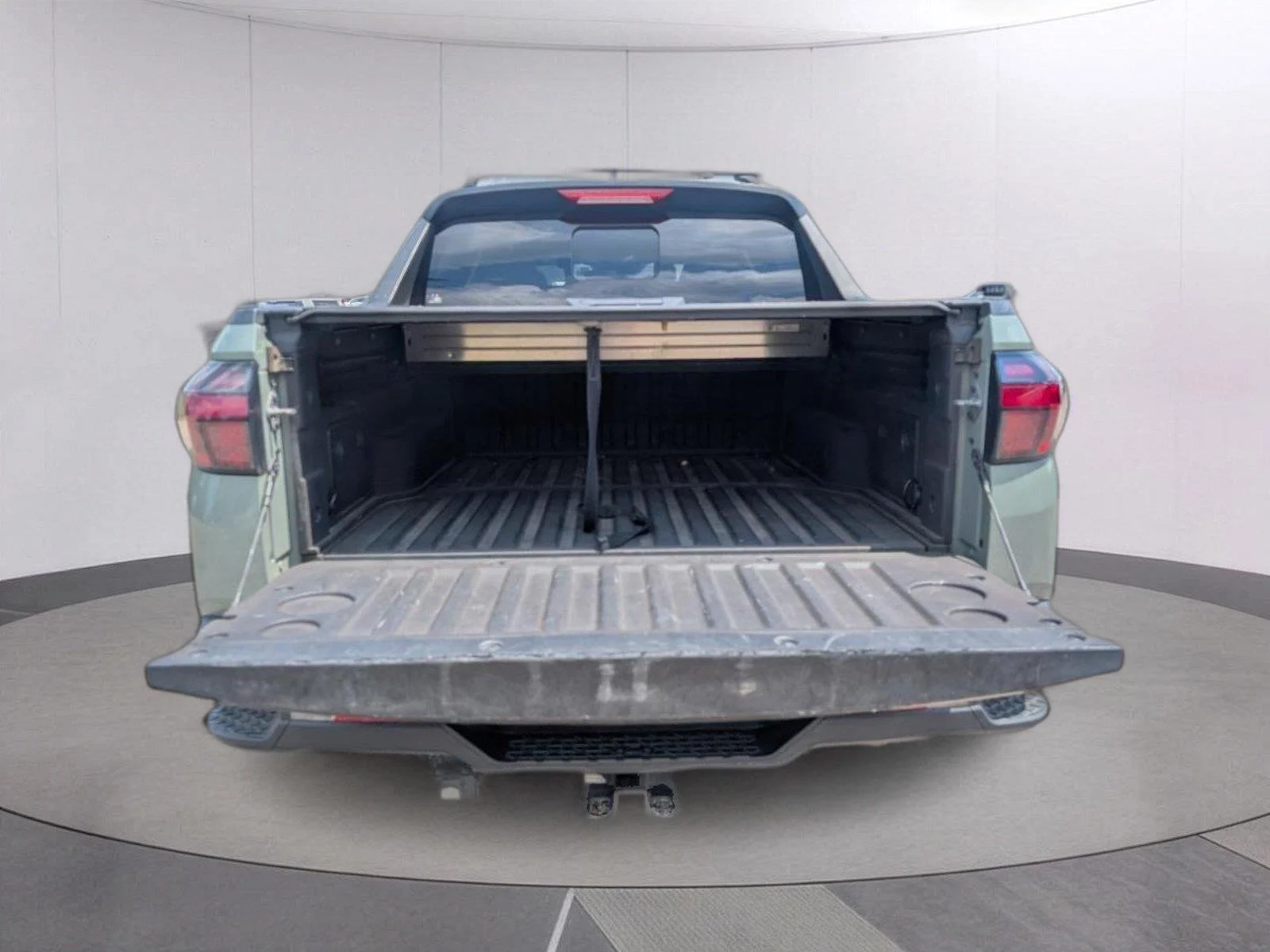 Used 2024 Sage Gray Hyundai SEL image 5