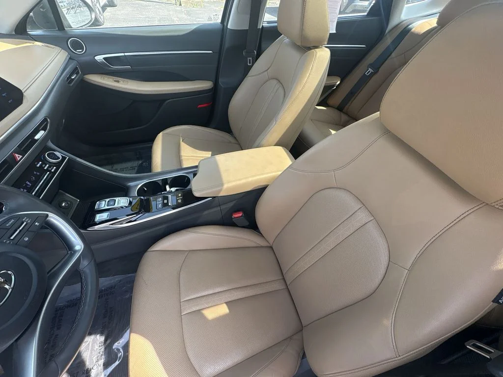 Used 2023 Gray Hyundai Limited image 22