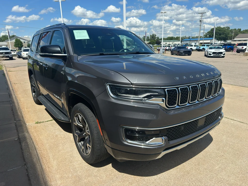 Used 2024 Gray Jeep Series III image 6