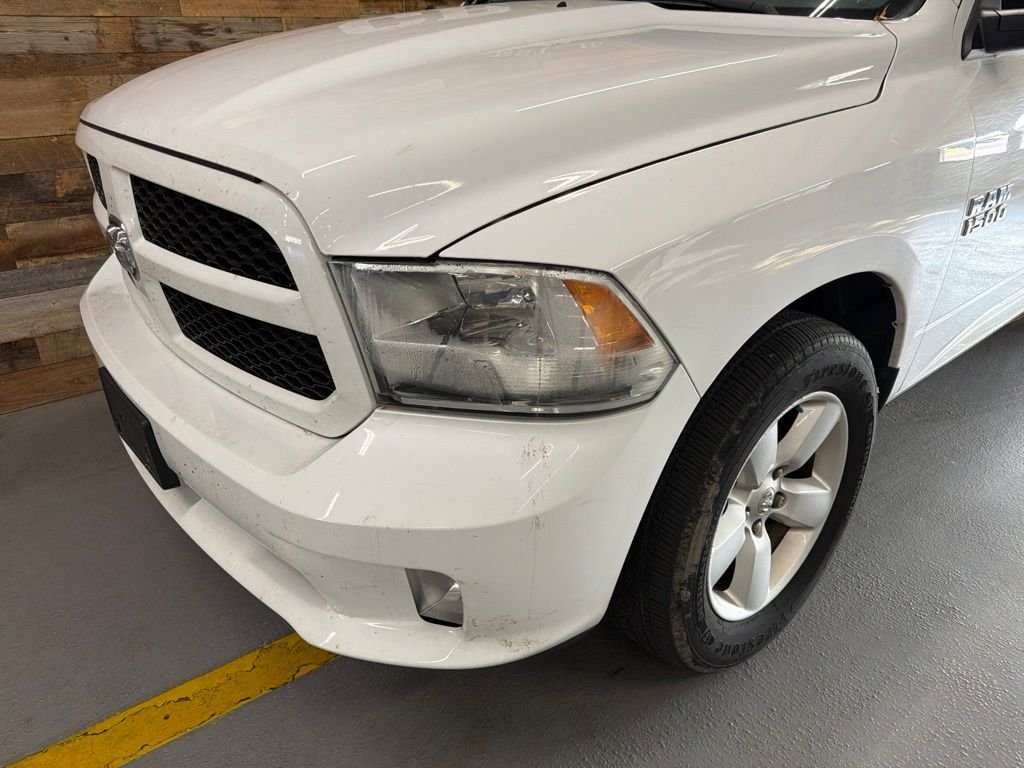 Used 2014 Bright White Clearcoat Ram Tradesman image 3
