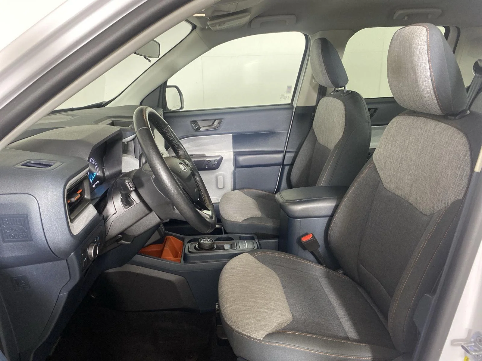 Used 2022 Oxford White Ford XLT image 13
