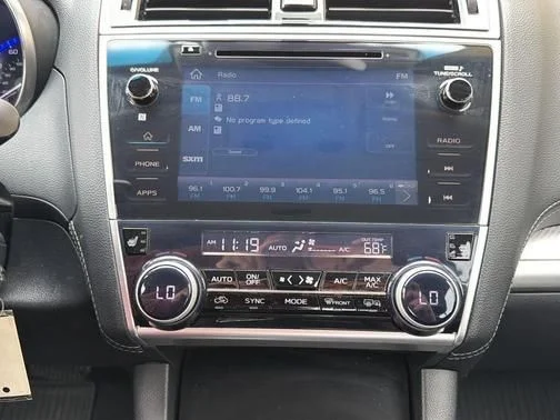 Used 2019 Silver Subaru 2.5i image 18