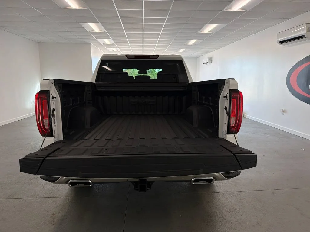 New 2026 Summit White GMC SLT image 7