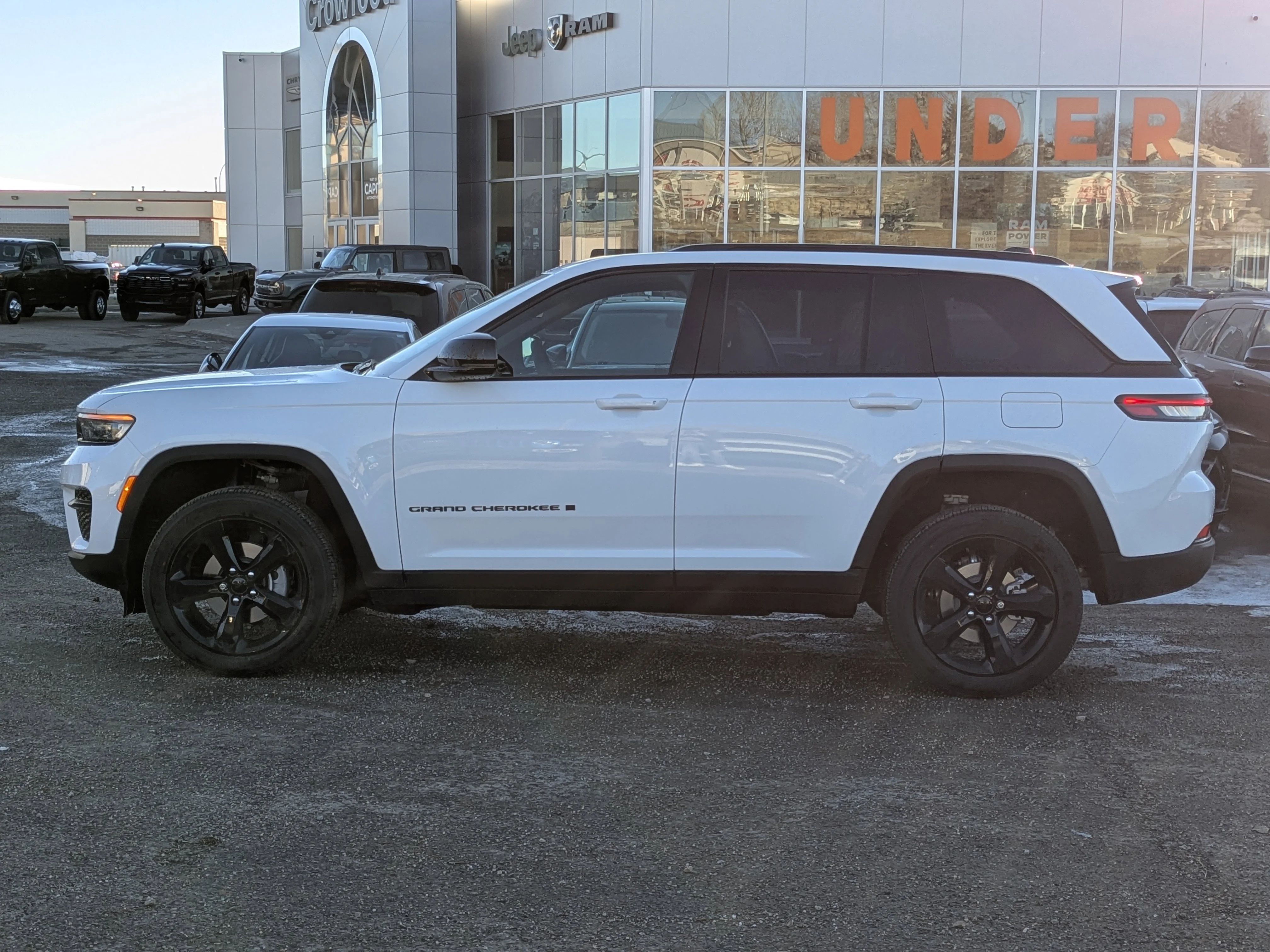 New 2025 White Jeep Altitude - - Power Sunroof - Power Liftgate - Wireless Charging - 20 Black Wheels & More image 5