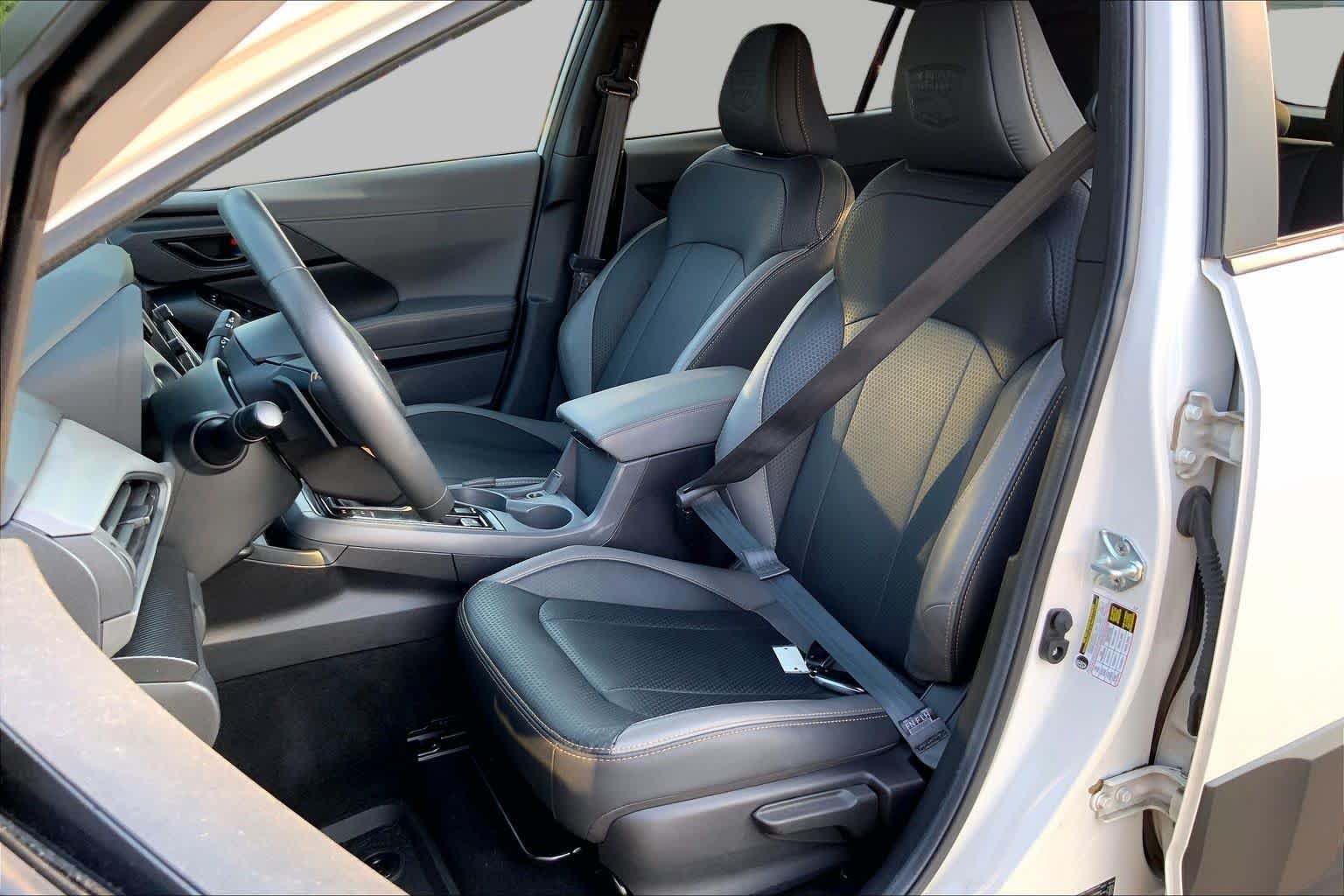 Used 2024 Crystal White Pearl Subaru Wilderness image 8