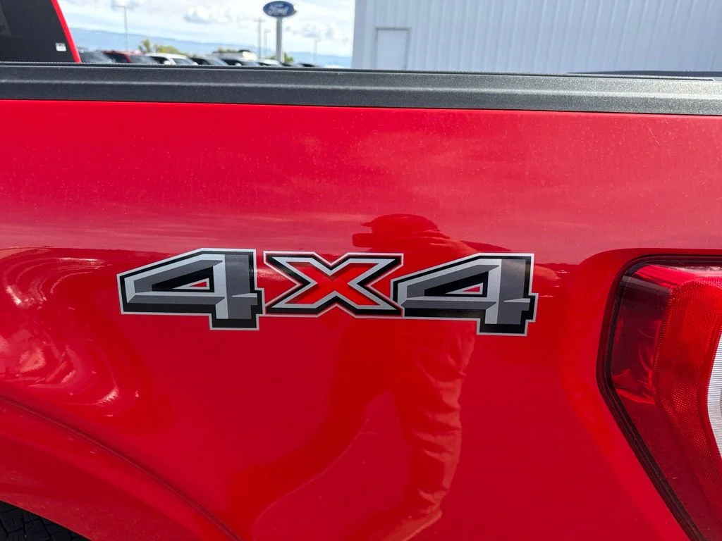 Used 2022 Race Red Ford XLT image 13