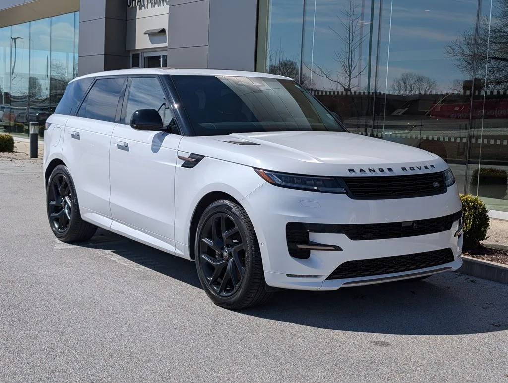 Certified Used 2024 White Land Rover Dynamic SE image 7
