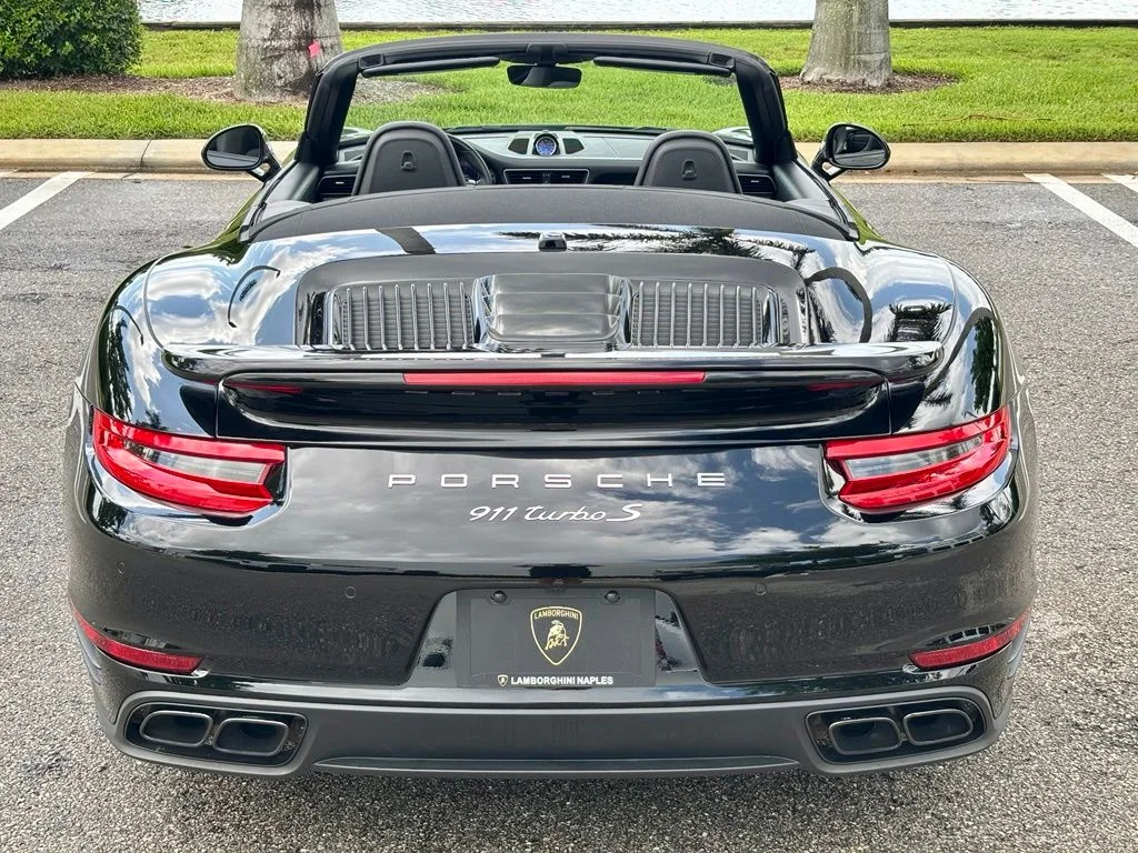 2017 Porsche 911 Turbo - Photo 9