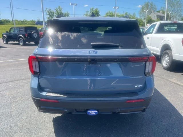 New 2026 Vapor Blue Metallic Ford ST-Line image 6