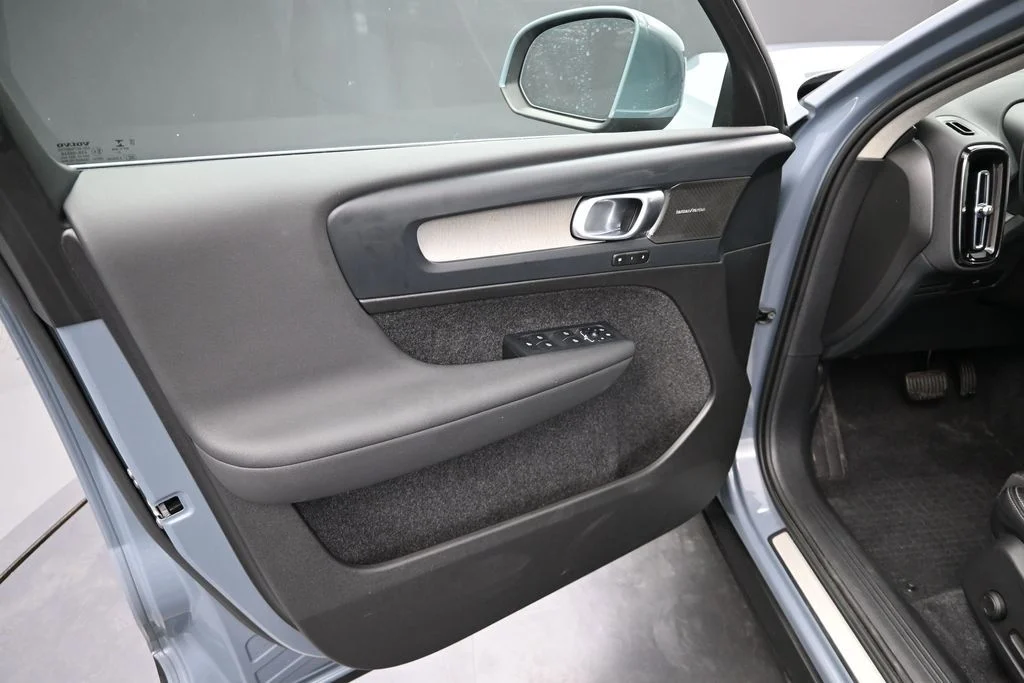 Certified Used 2023 Thunder Grey Volvo Ultimate image 13