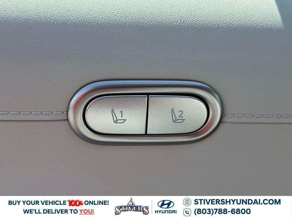 New 2027 White Hyundai Limited FWD image 28