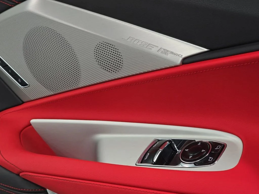 2022 Chevrolet Corvette 2LT - Photo 24