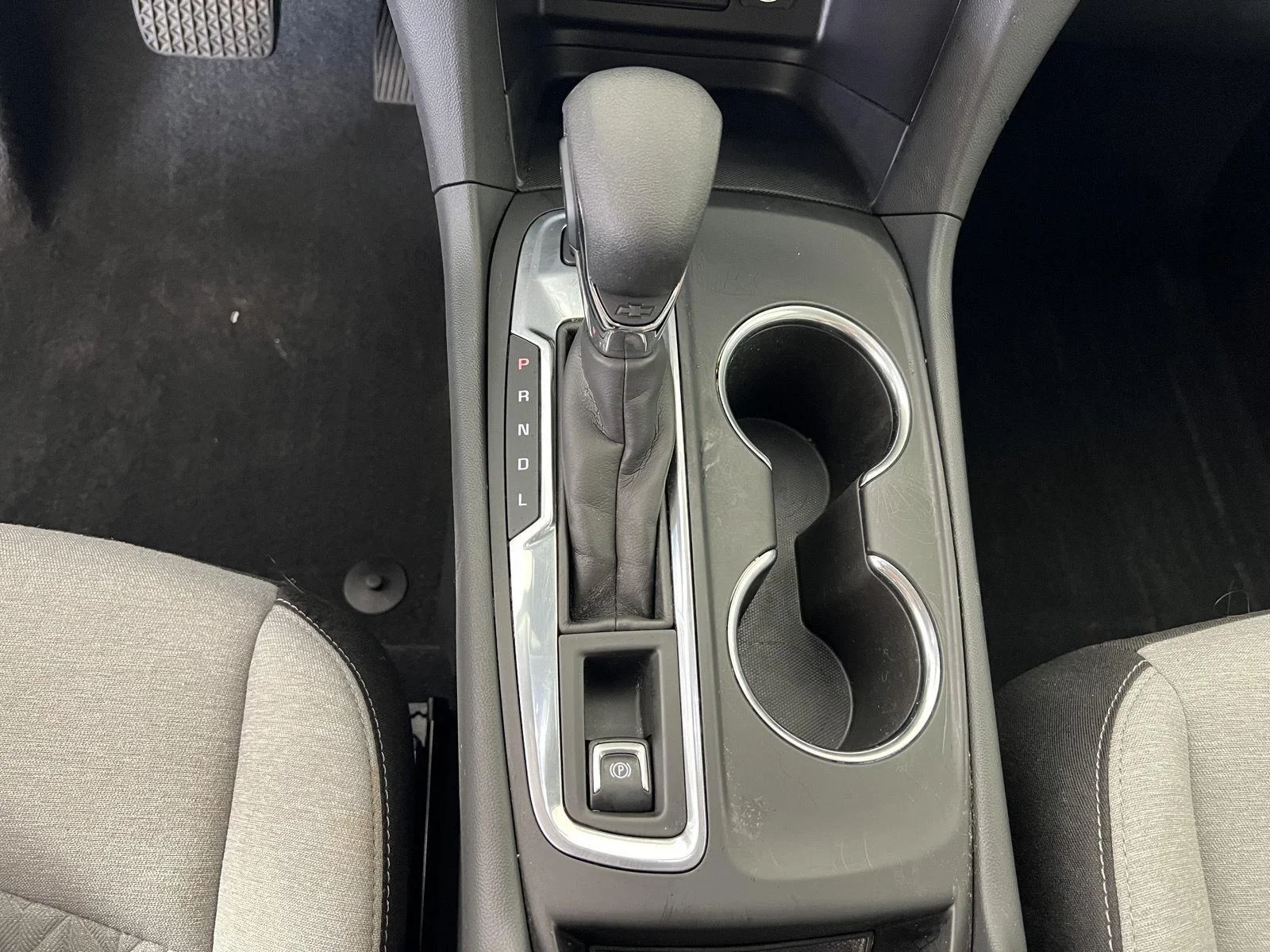 Used 2024 Sterling Gray Metallic Chevrolet LS image 16