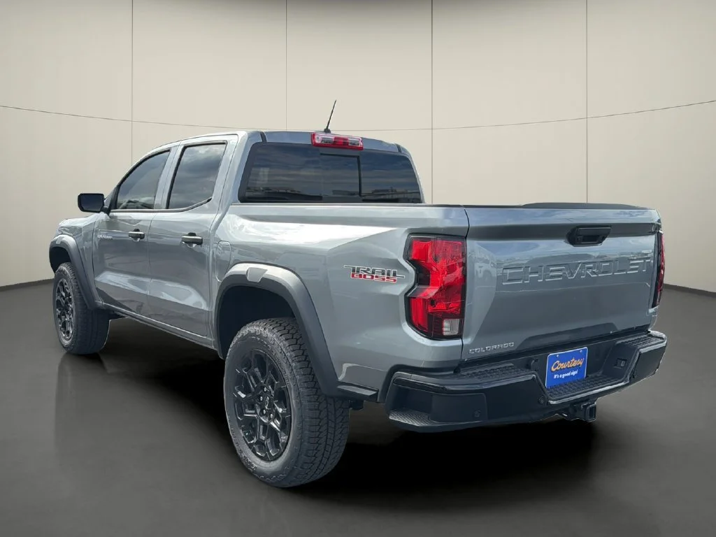 New 2026 Sterling Gray Metallic Chevrolet Trail Boss image 5
