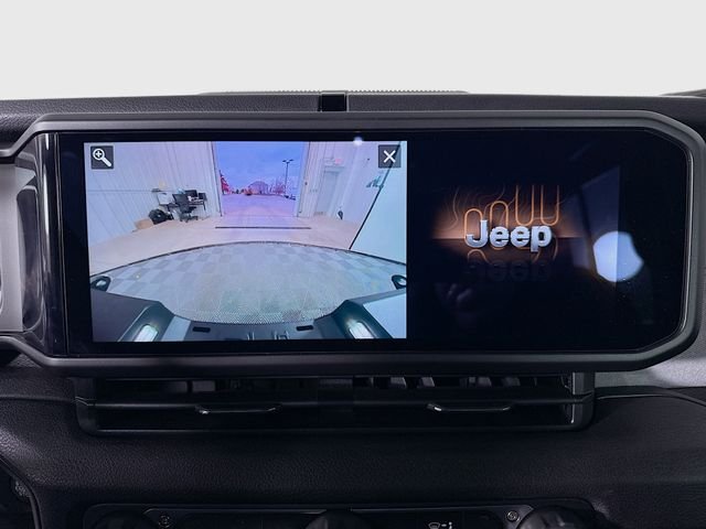 Used 2024 Gray Jeep Willys image 13