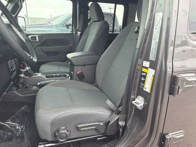 2025 Jeep Wrangler 4-Door Sport S - Photo 17