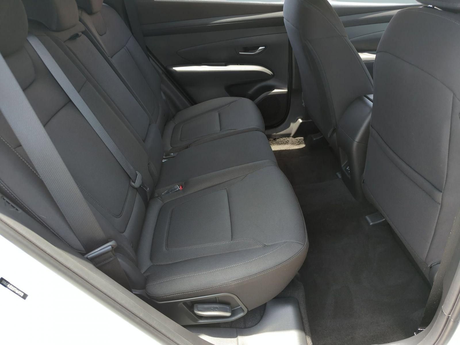 Used 2026 Serenity White Pearl Hyundai SE image 17