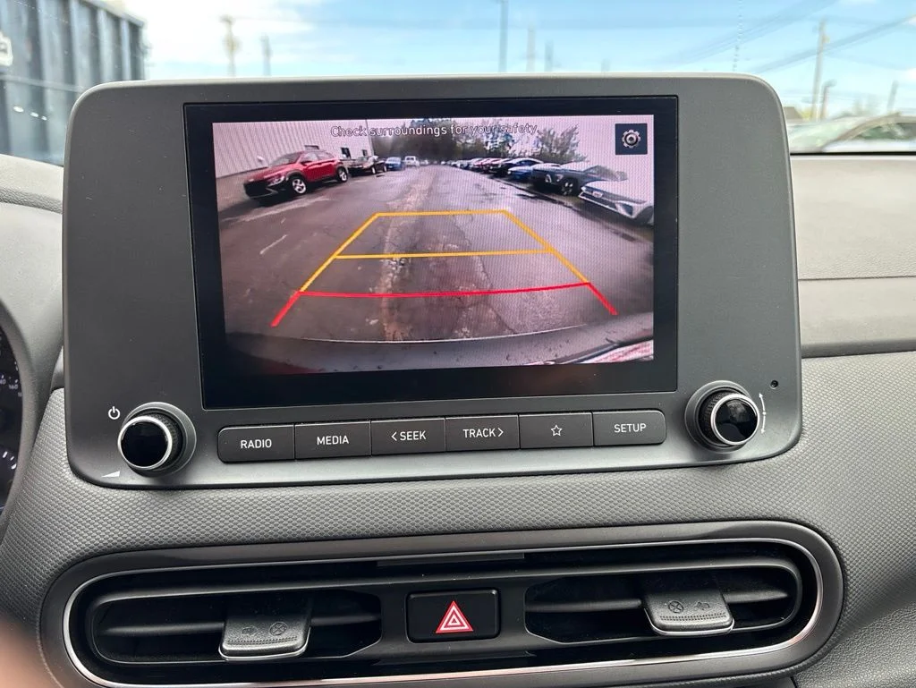 Used 2023 Red Hyundai SEL image 24