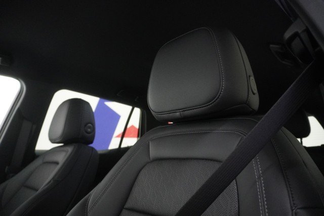 2027 Chevrolet Equinox LT - Photo 19