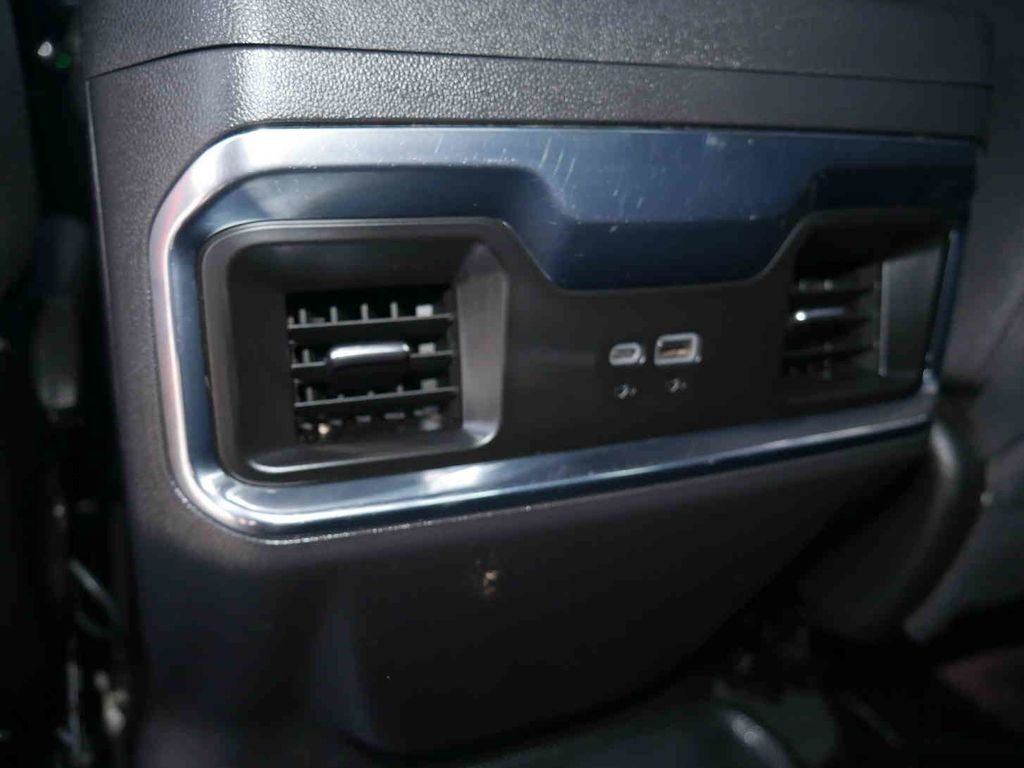 Used 2025 Red GMC Elevation image 21
