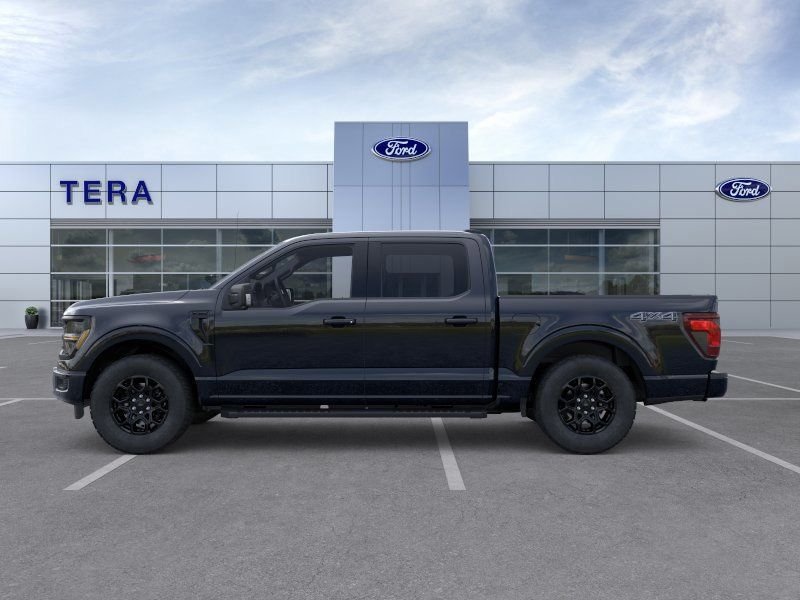 New 2026 Agate Black Metallic Ford XLT image 3