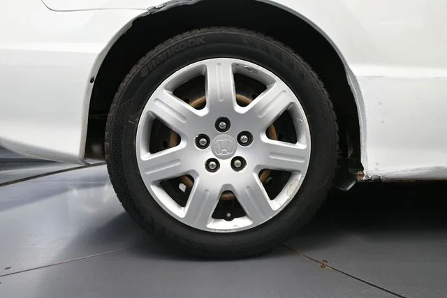 Used 2009 White Honda LX image 13