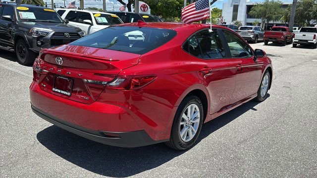 2025 Toyota Camry LE - Photo 10