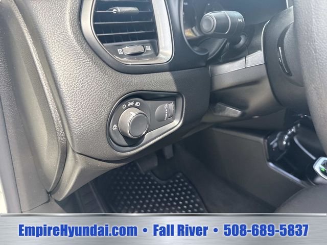 2023 Jeep Renegade Latitude - Photo 20