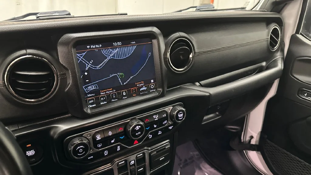 Used 2021 White Jeep High Altitude image 13